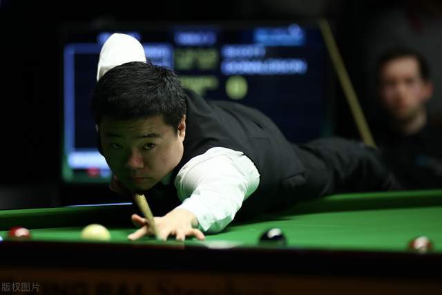 年轻球员在 年轻球员在