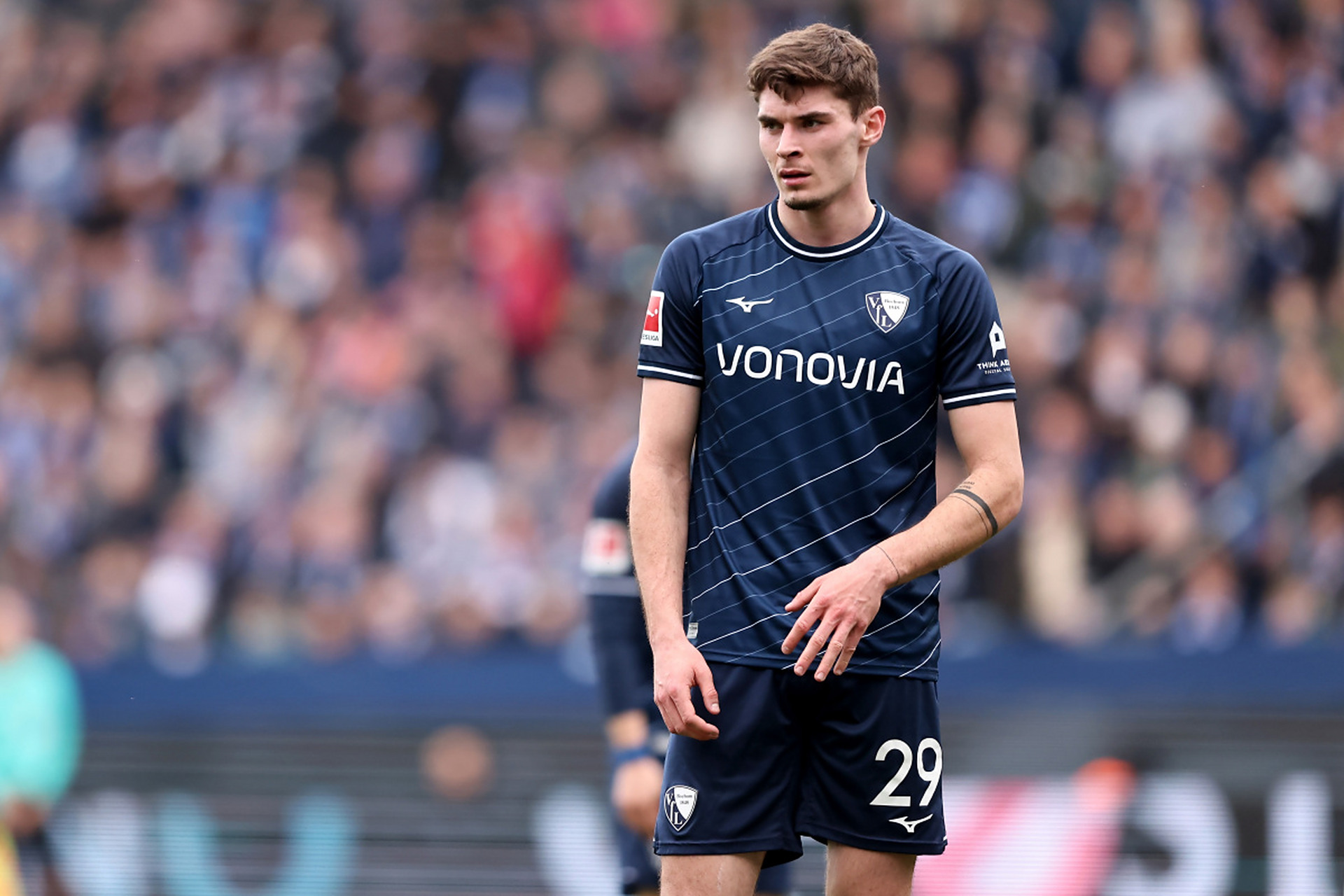 第一线冲压 第一线冲压